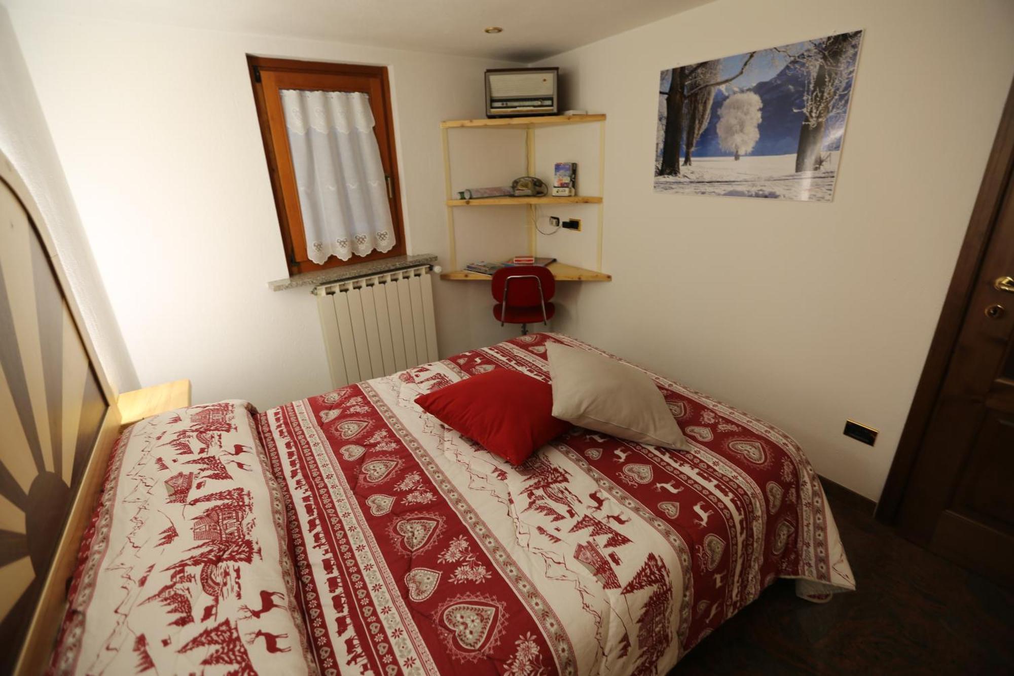 Suite Del Villaggio Sarre Exterior photo